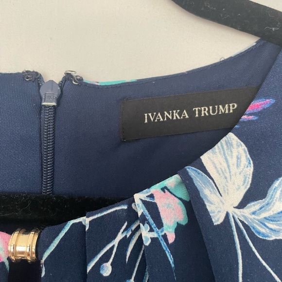 Floral sleeveless Ivanka Trump summer dress - Picture 3 of 4